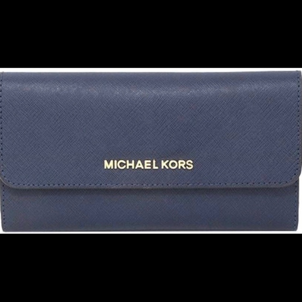 Michael Kors navy jet set travel wallet